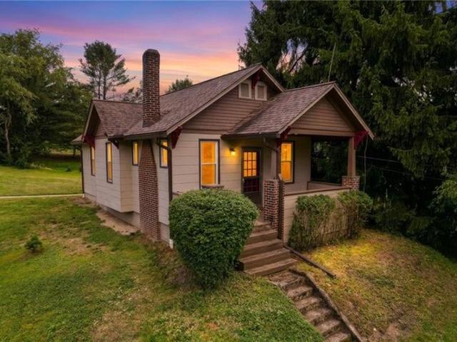 House for sale in Wexford, Pennsylvania