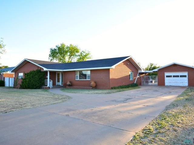 House for sale in Portales, New Mexico