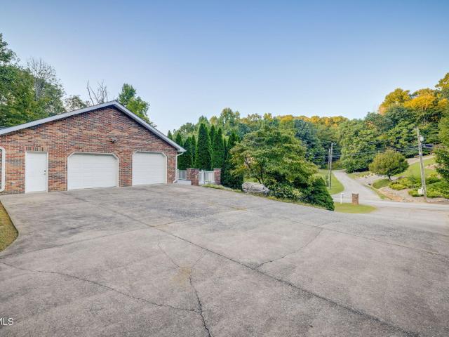 House for sale in Unicoi, East Tennessee