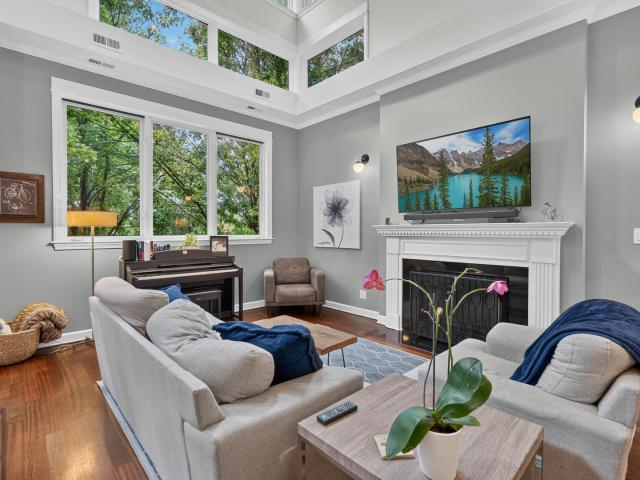 Condo for sale in Chicago Park, Illinois