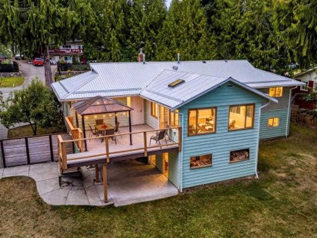 House for sale in Area C (Puntledge/Black Creek), Comox Valley Regional District
