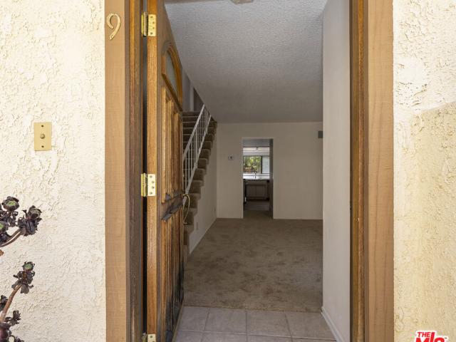 Townhouse for sale in North Hollywood