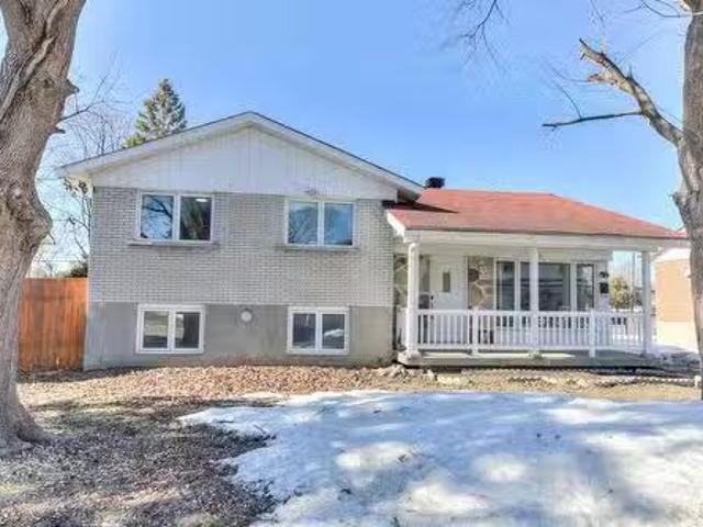 House for sale in Pierrefonds