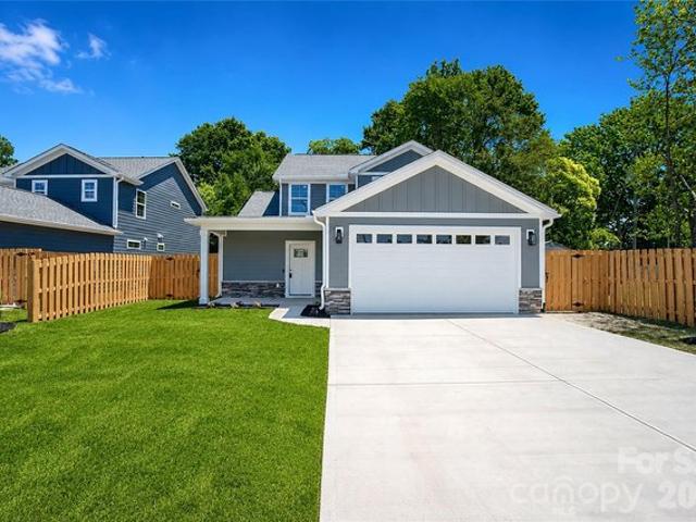 House for sale in Mecklenburg, North Carolina