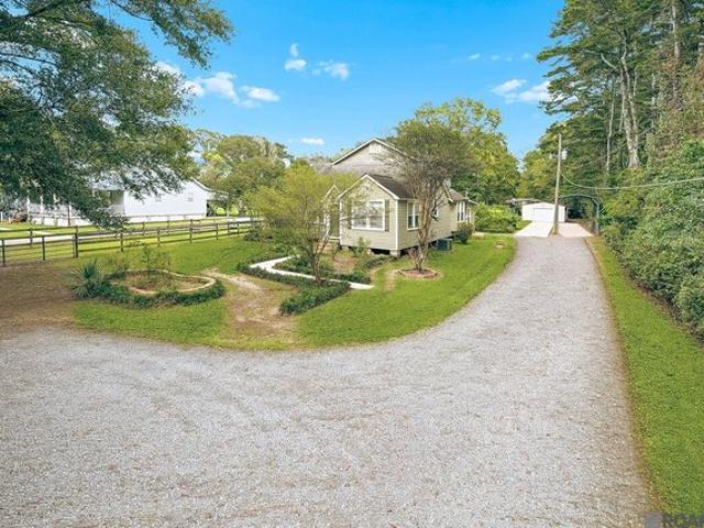 House for sale in Baker, East Baton Rouge Parish