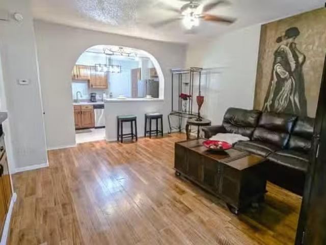 Condo for sale in Dallas