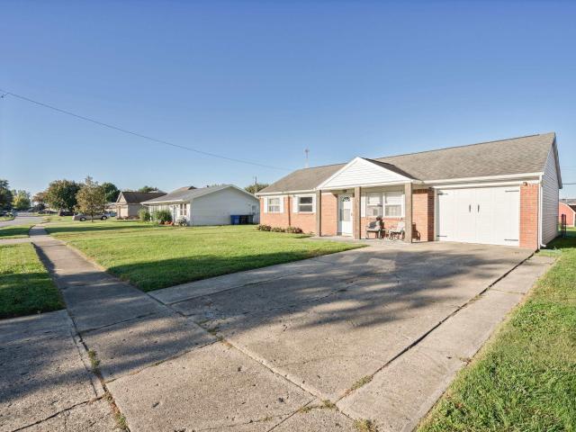 House for sale in Cedar Crest, Kokomo