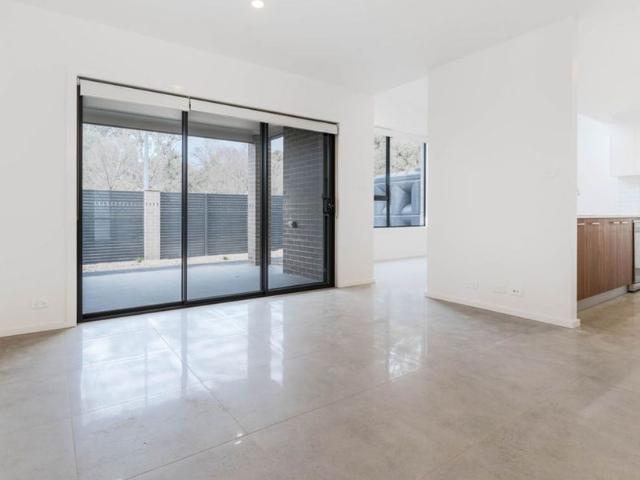 Townhouse for rent in Macquarie, Australian Capital Territory