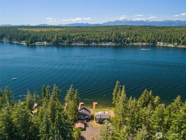 House for sale in Grapeview