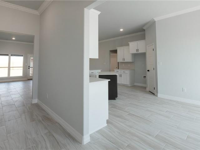House for sale in Hewitt, Texas