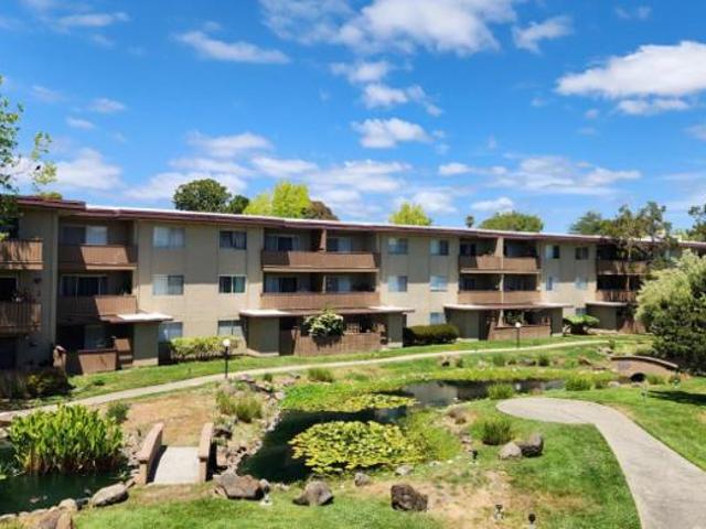 Condo for sale in Alameda, California