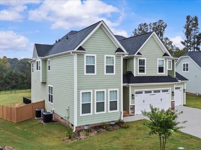 House for sale in Campobello, South Carolina