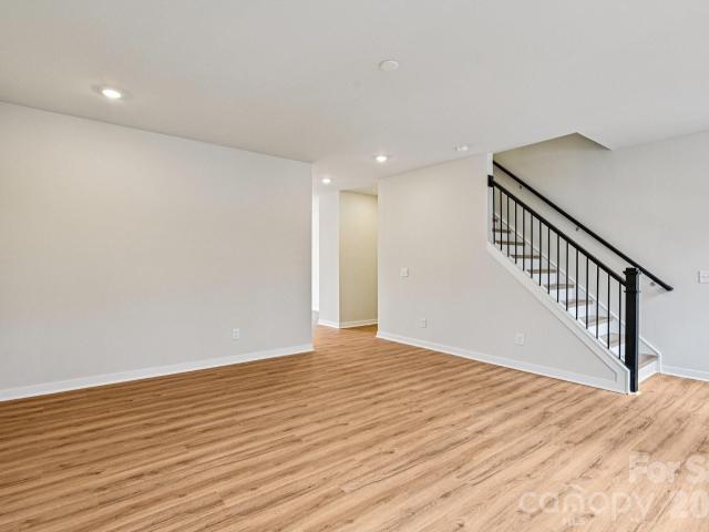 Townhouse for sale in Downtown, Huntersville