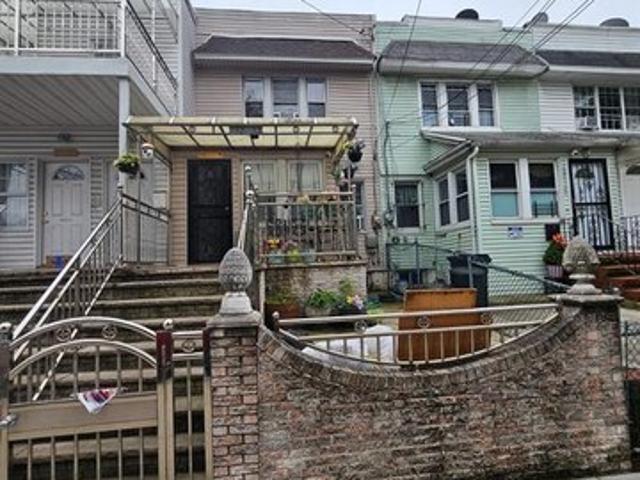 House for sale in Richmond Hill, Georgia