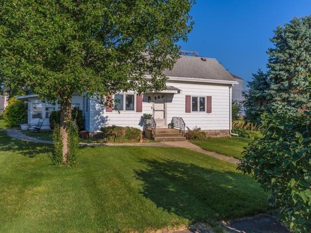 House for sale in Forrest, Illinois