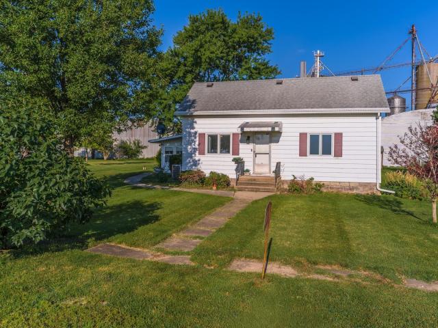 House for sale in Forrest, Illinois