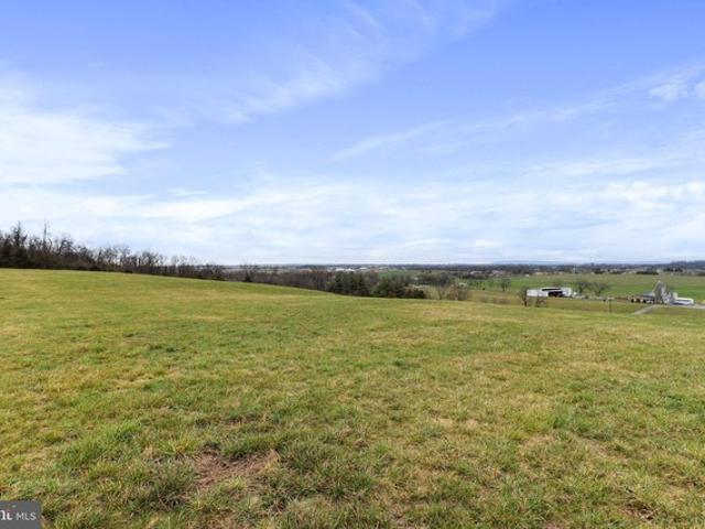 Farm for sale in Hagerstown, Maryland