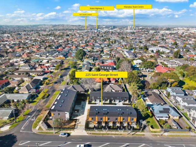 Townhouse for sale in East Tamaki