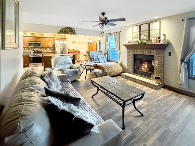 House for sale in Grabill, Allen County