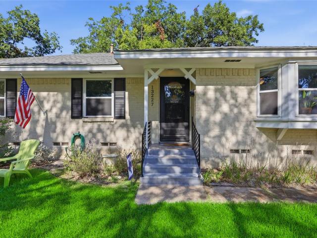 House for sale in Farmers Branch, Dallas County
