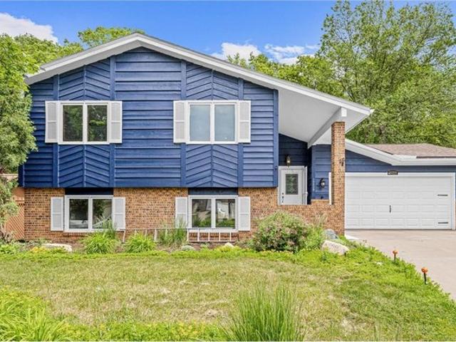 House for sale in Burnsville, Minnesota