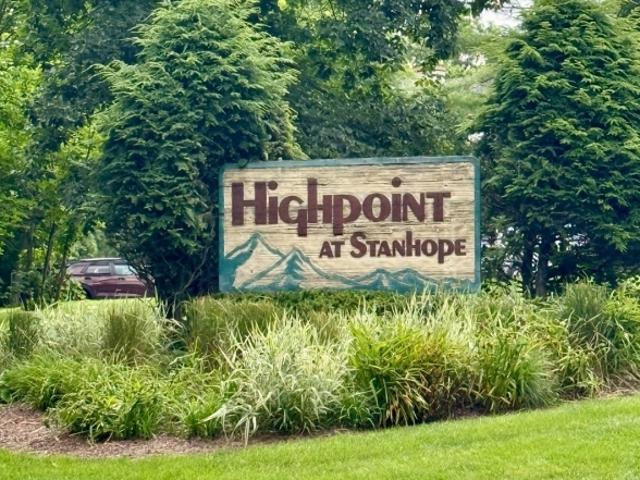 Townhouse for sale in Stanhope, New Jersey