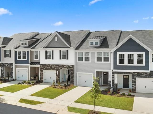 Townhouse for sale in Alamance, North Carolina