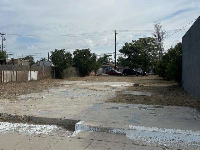 Commercial for sale in Bakersfield, California