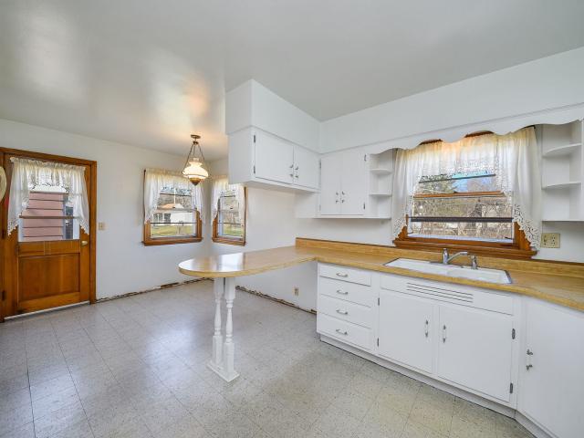 House for sale in Mchenry, Illinois