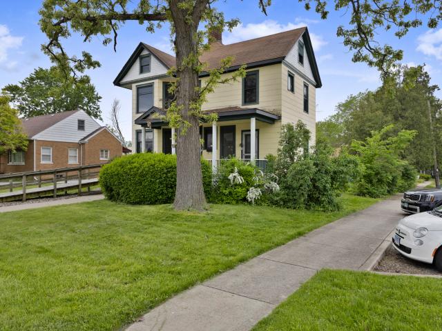 House for sale in Crete, Illinois