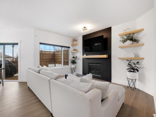 House for sale in Wedgewood, Alberta