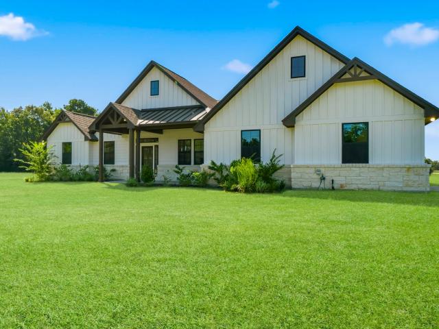House for sale in Leon, Texas