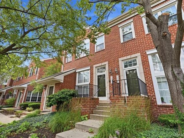 Townhouse for sale in Royal Oak, Michigan