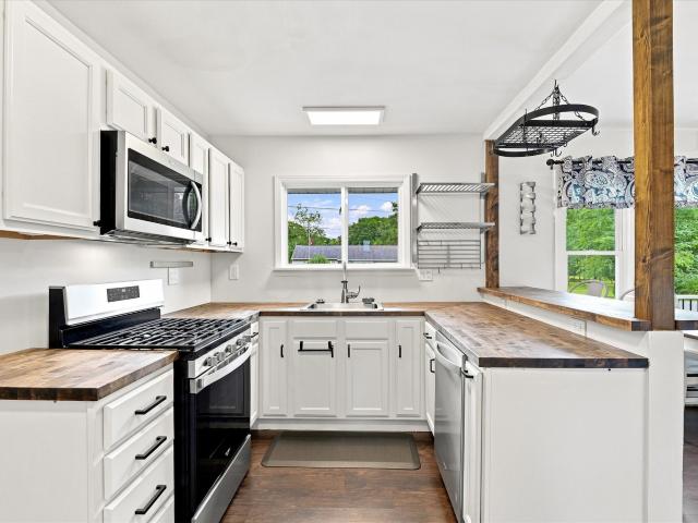 House for sale in Crawford, Pennsylvania