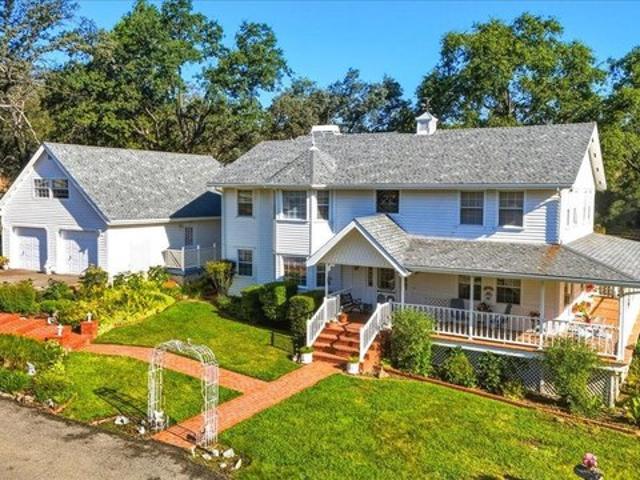 House for sale in Grass Valley, California