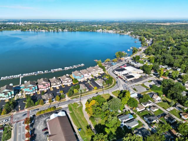 Condo for sale in Cedar Lake, Indiana