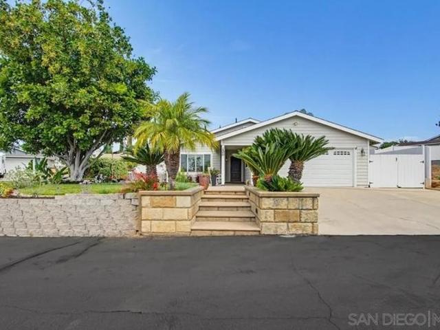 House for sale in Lakeside, California