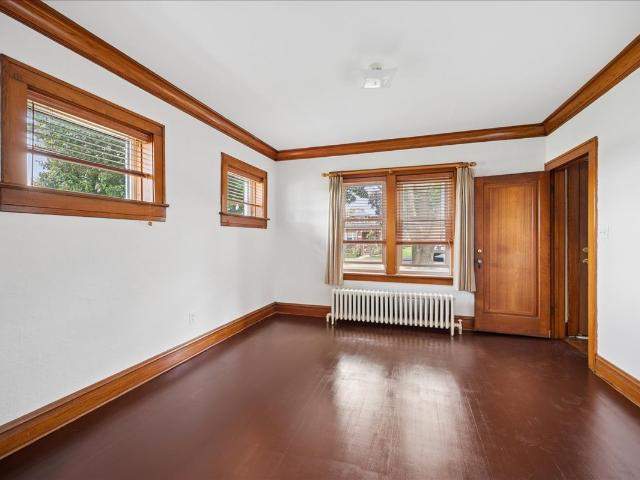 House for sale in North Chicago, Lake County