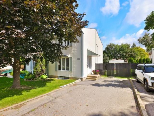 House for sale in Sainte-dorothee, Quebec