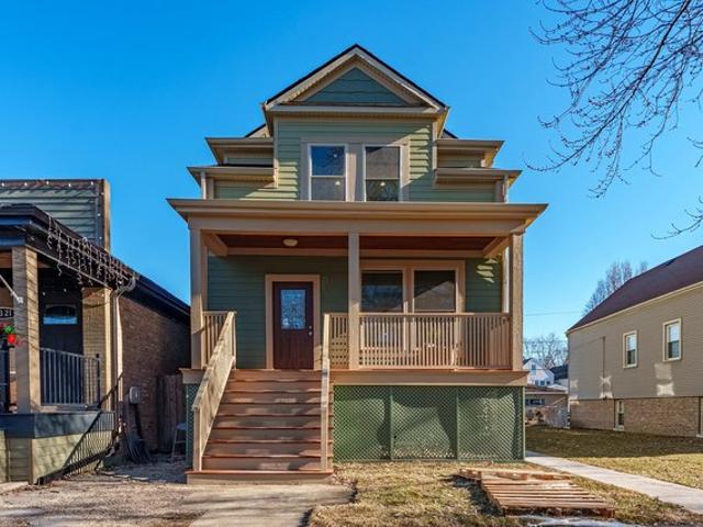 House for sale in Berwyn, Illinois