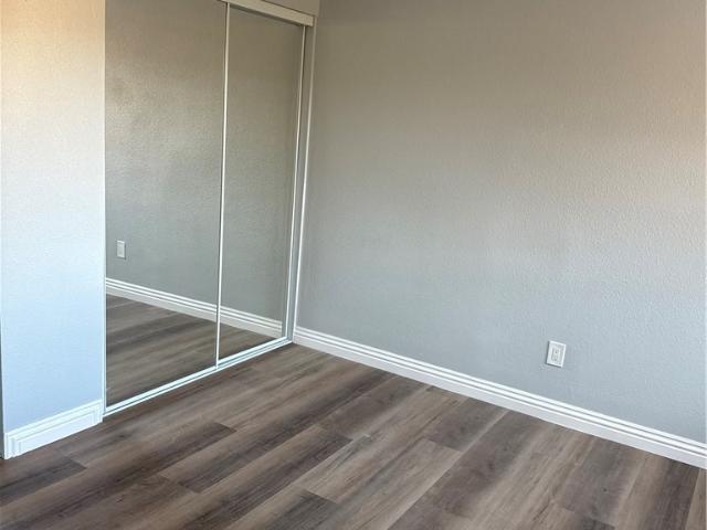 Townhouse for sale in Santa Ana