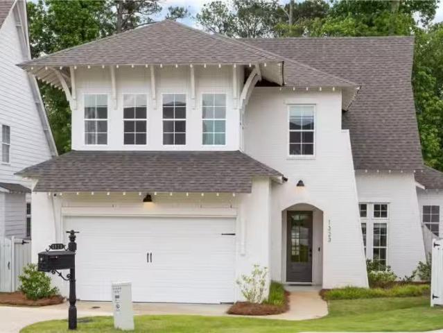 House for sale in Auburn