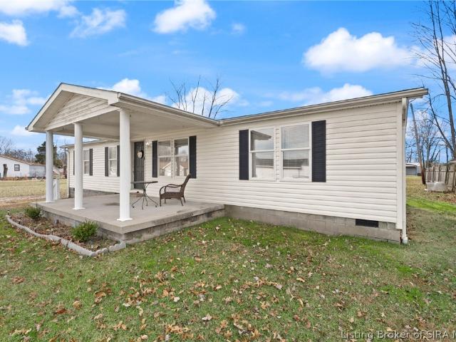 House for sale in Austin, Indiana
