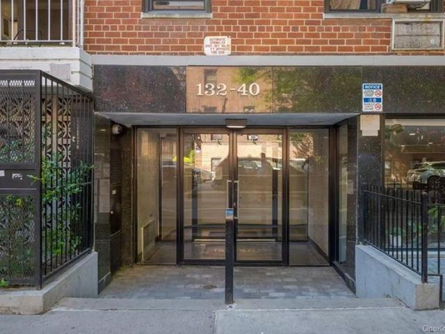 Condo for sale in Queens, Arverne