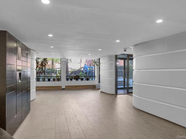 Condo for sale in Queens, Arverne