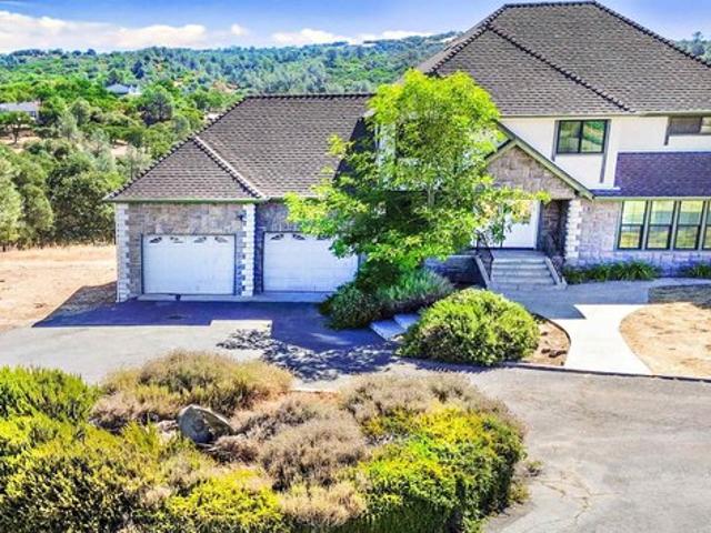 House for sale in Sonora, California