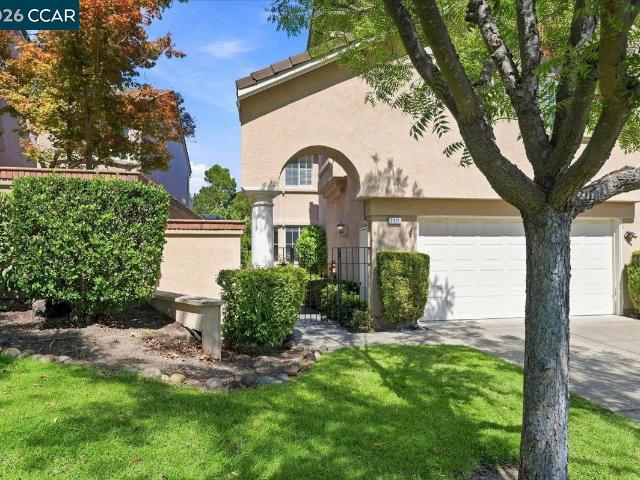 Townhouse for sale in San Ramon, California