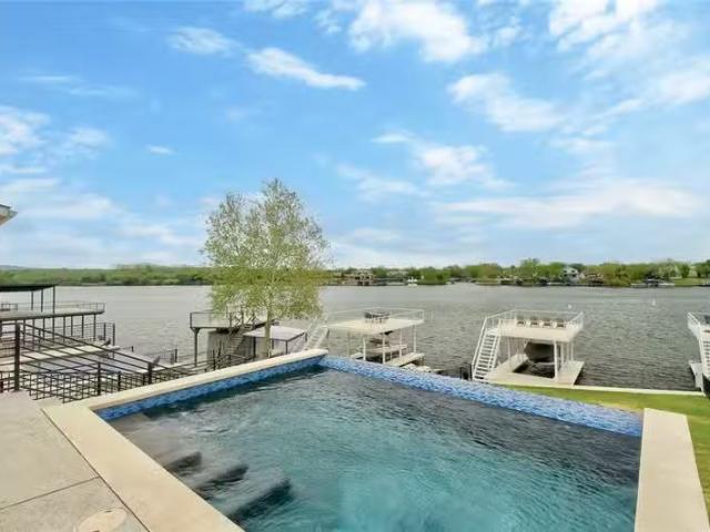 House for sale in Marble Falls