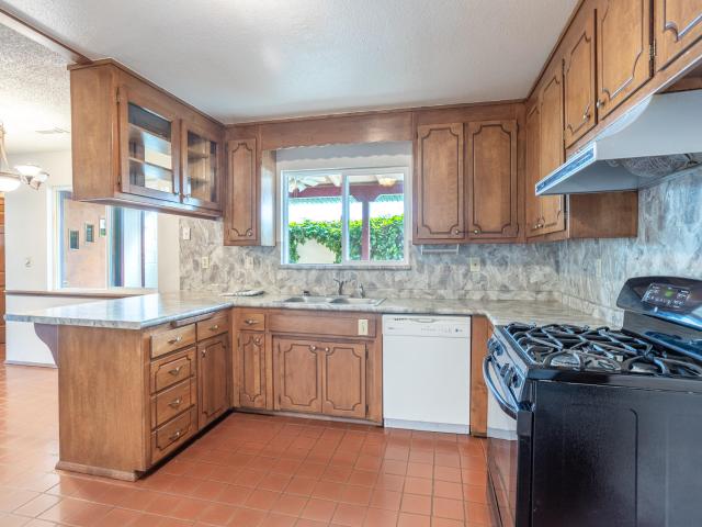 House for sale in Shasta, California