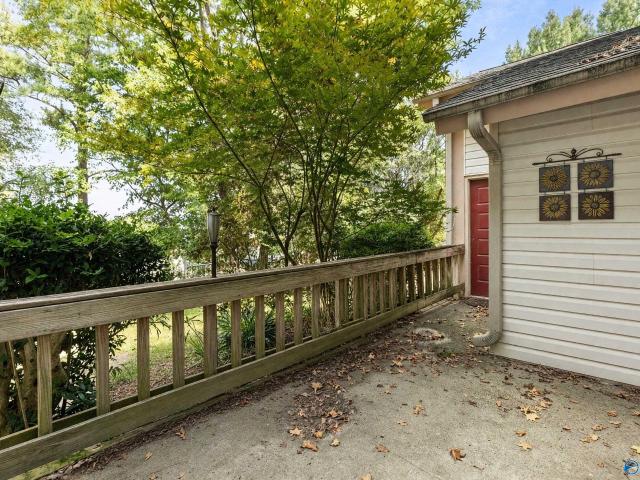 Townhouse for sale in Hillandale, Huntsville